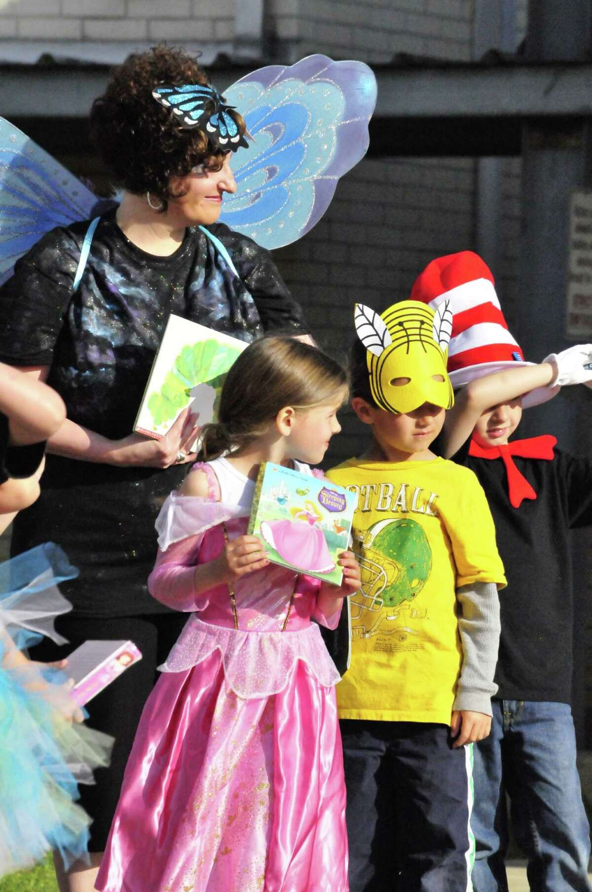 Photos Lumberton Early Childhood School Storybook Character Day Parade