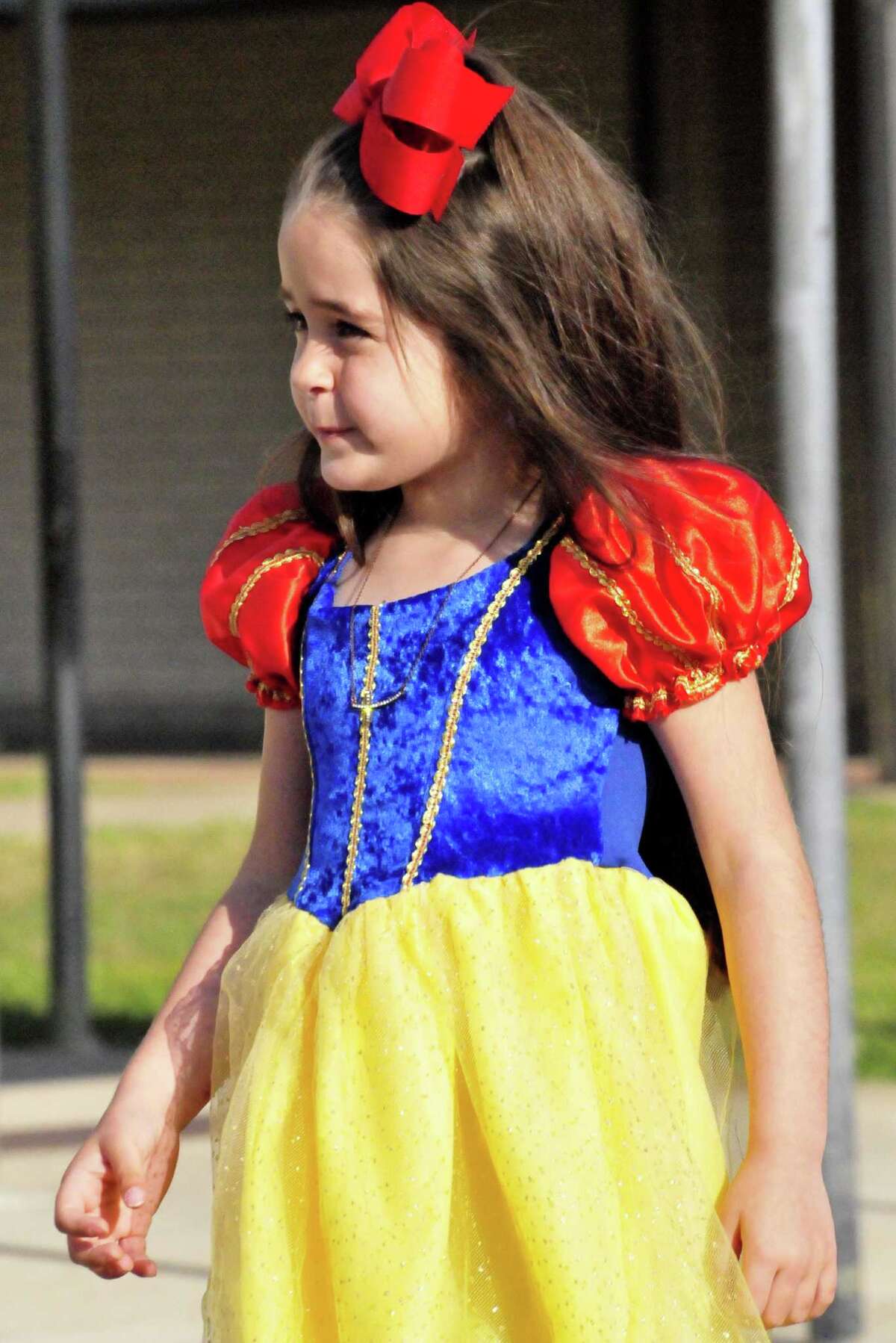 Photos Lumberton Early Childhood School Storybook Character Day Parade