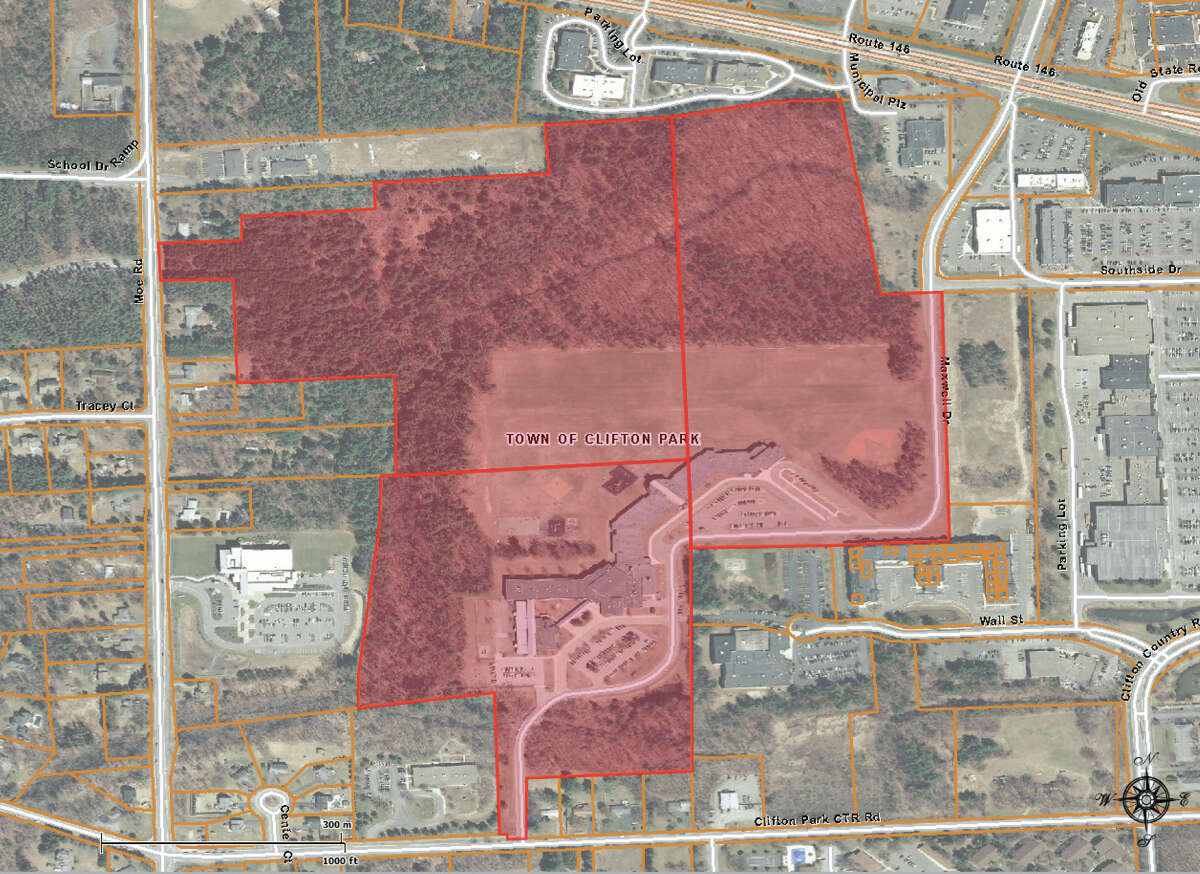 Shenendehowa planning land sale