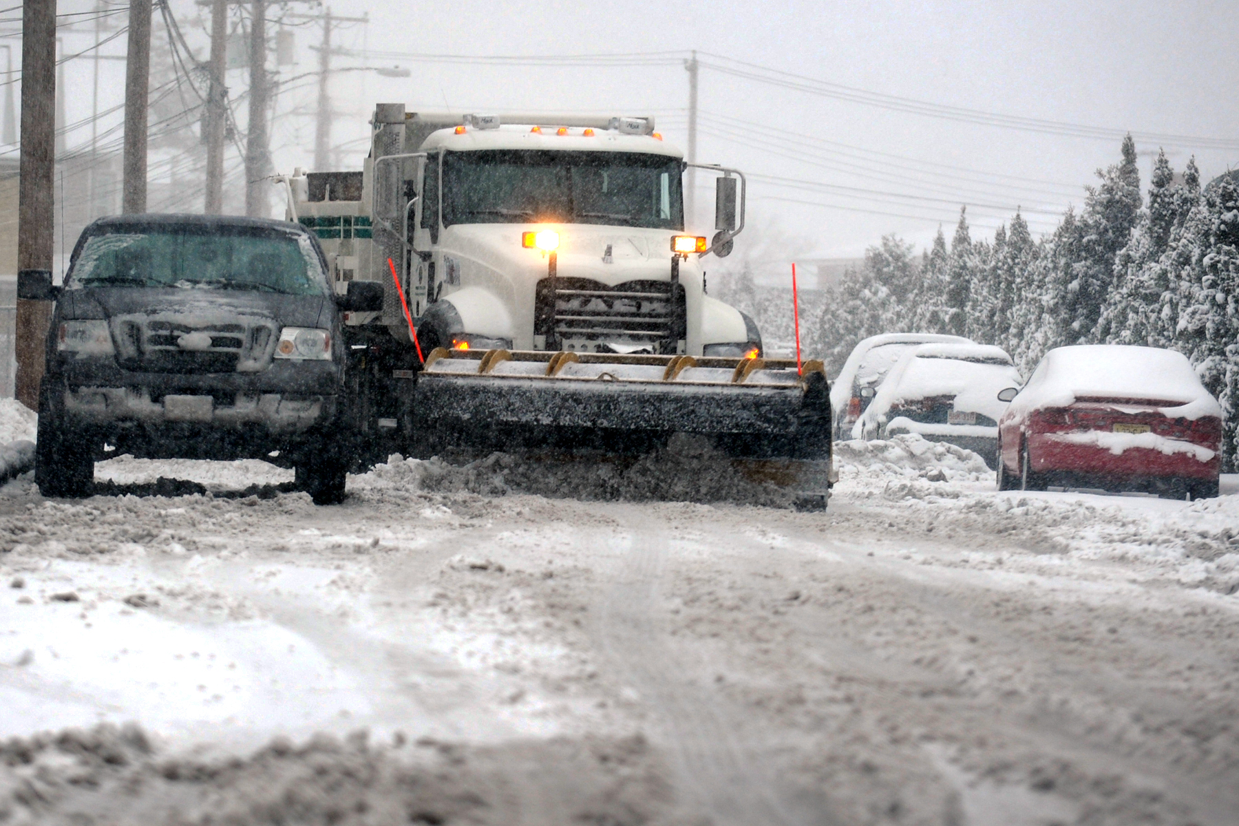 Feds only covering 48 hours of Bridgeport's snow clean up