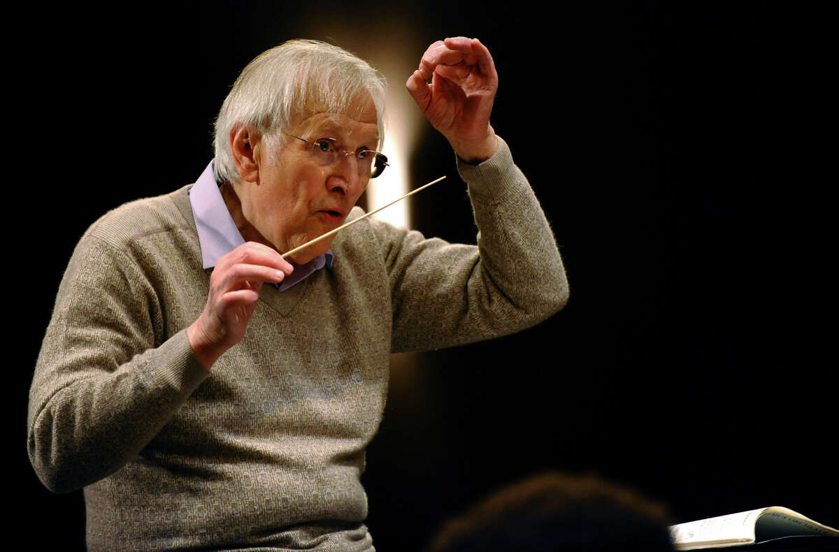 Conductor, longtime Peabody faculty member Gustav Meier dies at 86