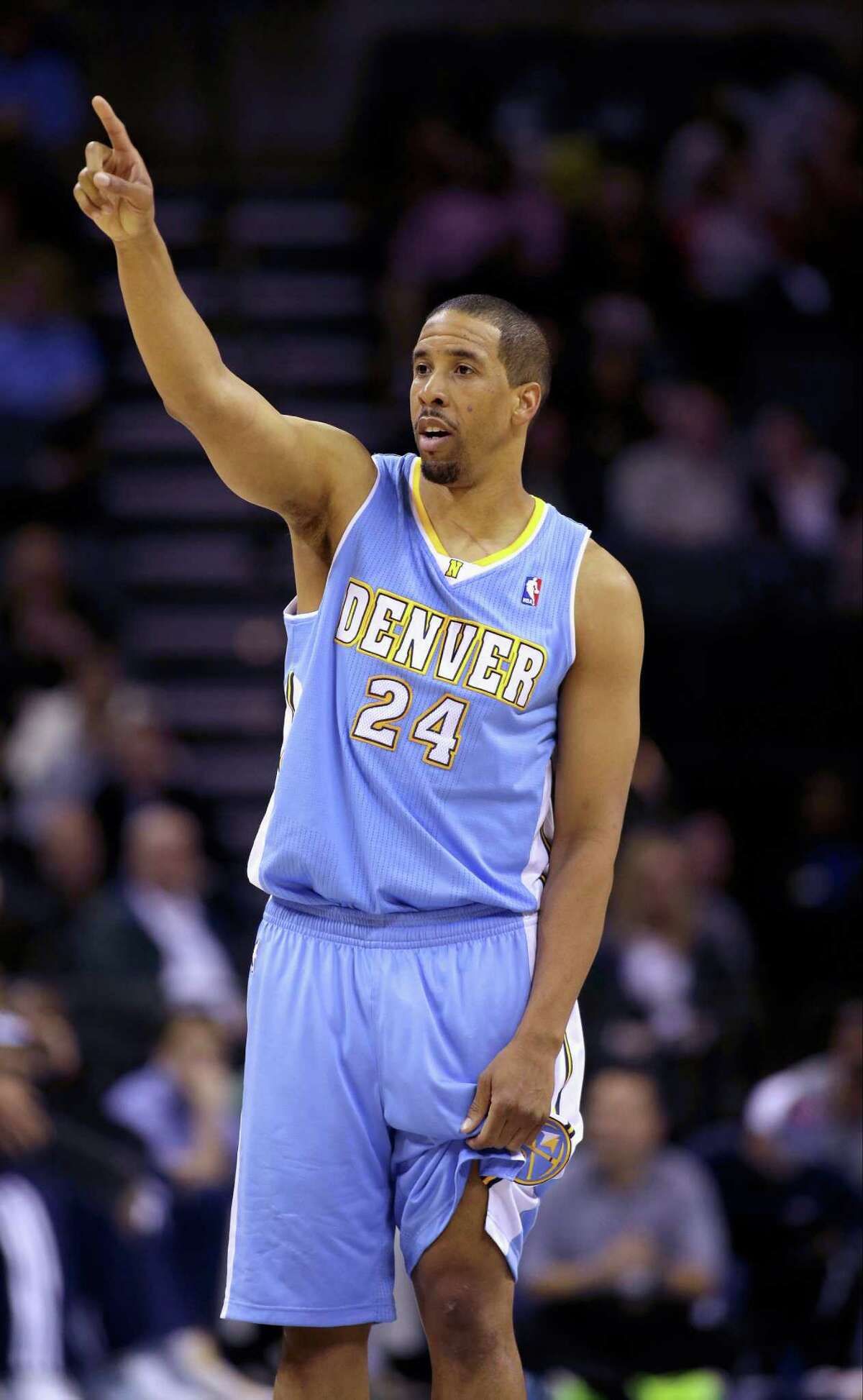 Eighteen years ago, Spurs' Andre Miller played on NCAA's biggest