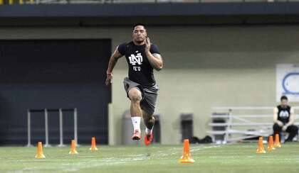 Te O Raises Stock With Improved 40 Yard Dash Expressnews Com