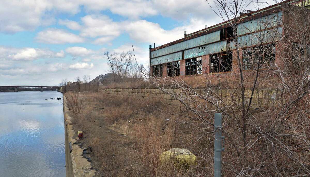 Troy resets riverfront plan