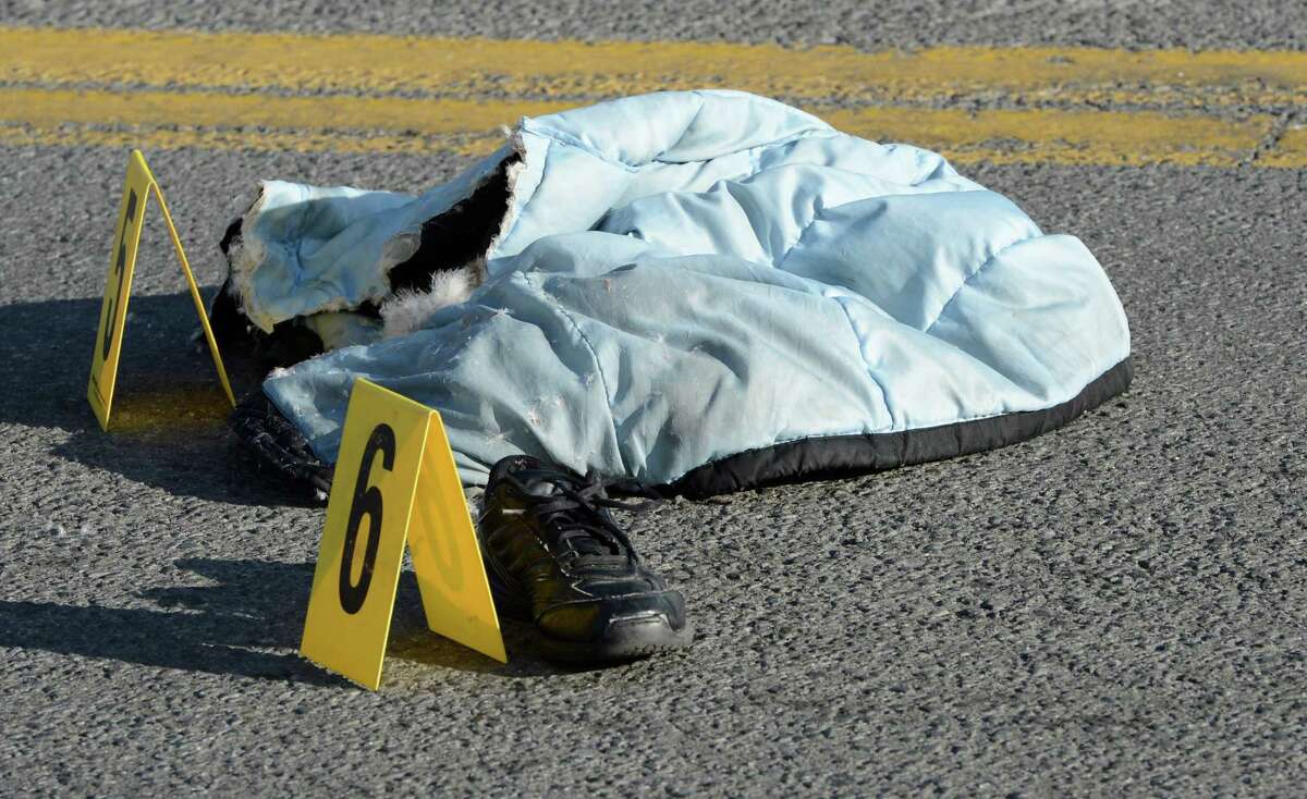 Mother, daughter recovering after crash