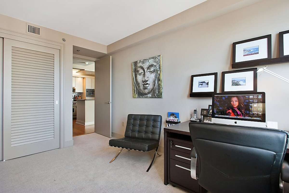 South Beach condo has bay, city views