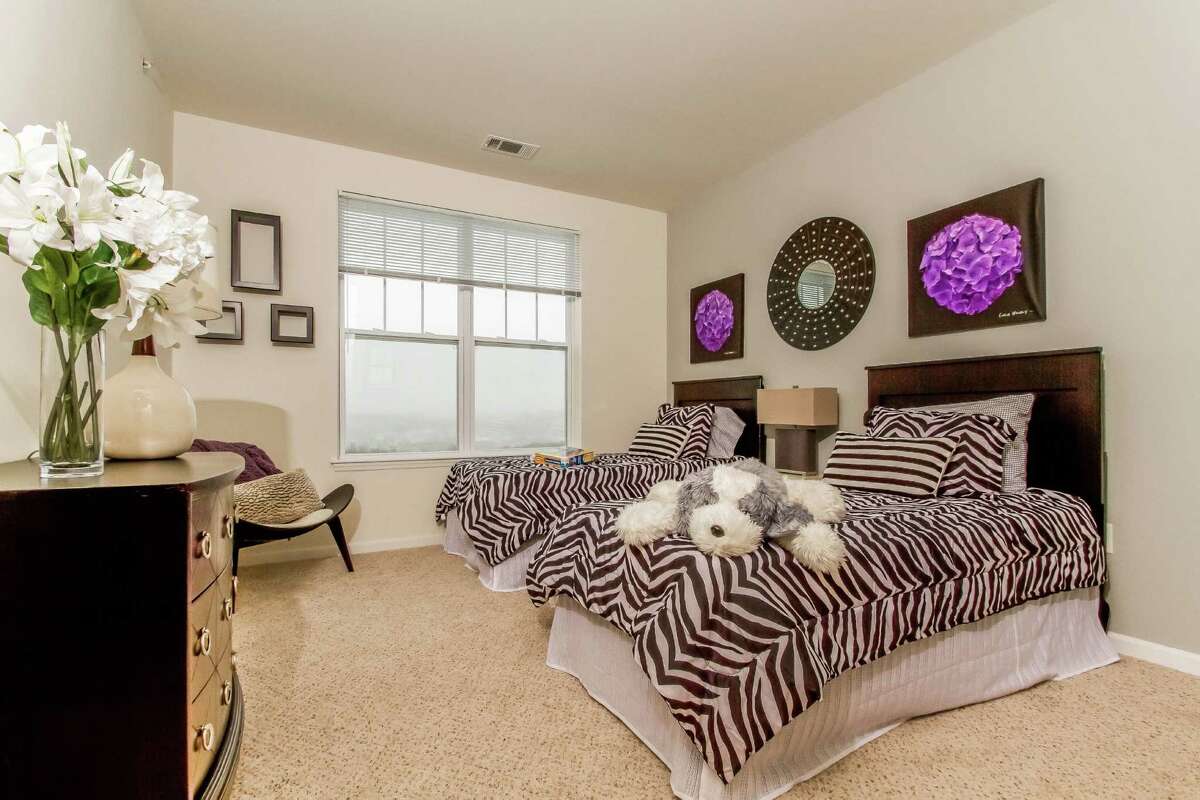 New luxury apartment community opens in Danbury