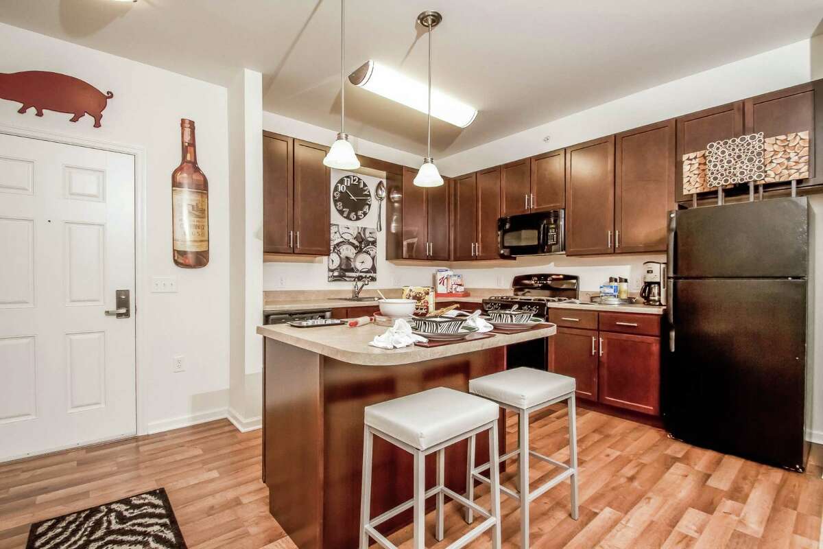 New luxury apartment community opens in Danbury