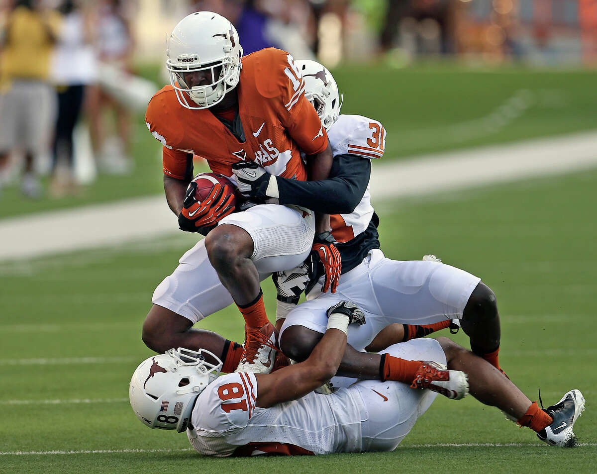 Horns' efforts to speed up offense prove a mixed bag