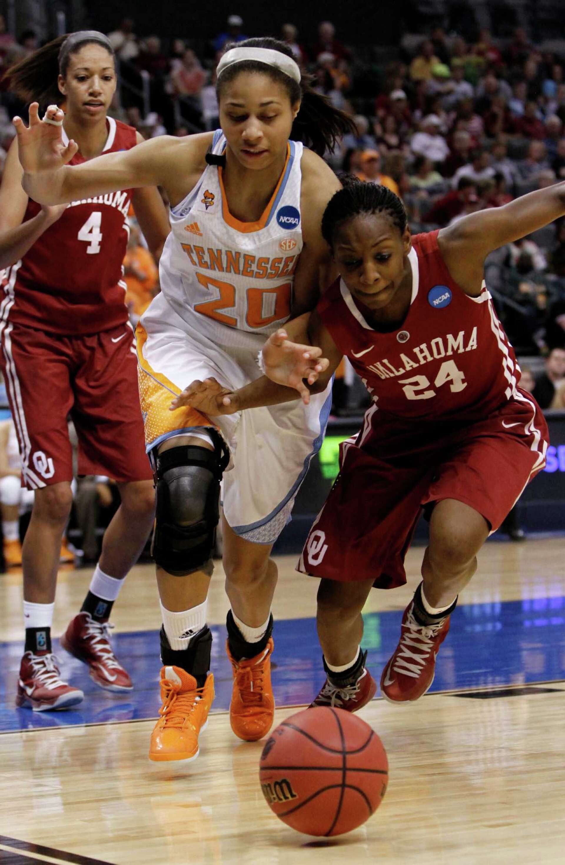 Unrivaled's debut was exactly what women's basketball fans have wanted, image size:1920x2941