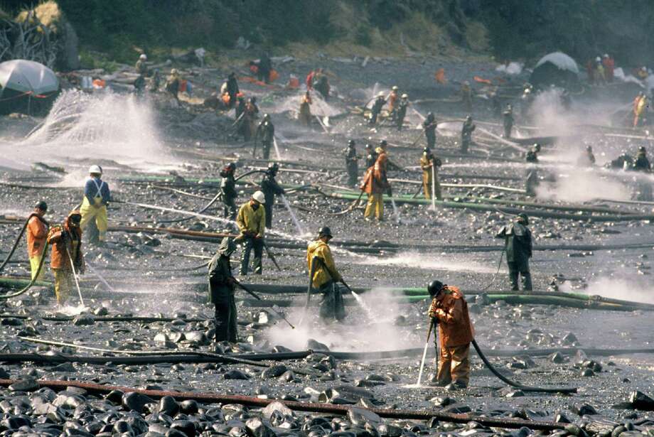 Thesis statement for exxon valdez oil spill