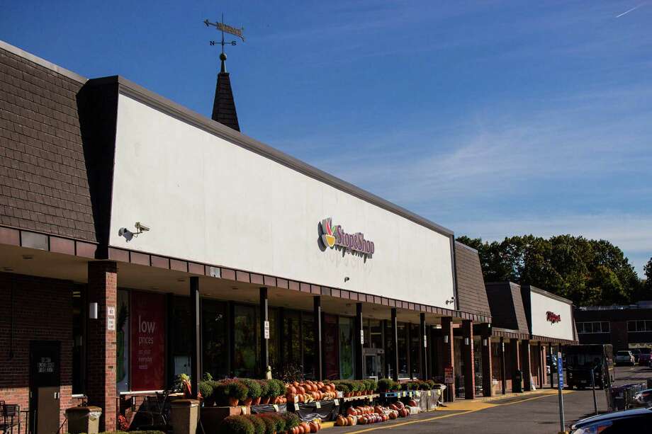 Darien shopping plaza sells for 47.3 million StamfordAdvocate