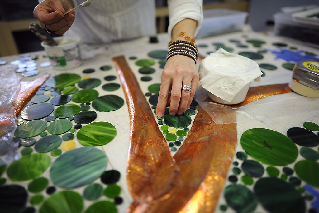 Oakland mosaic art brightens cityscape