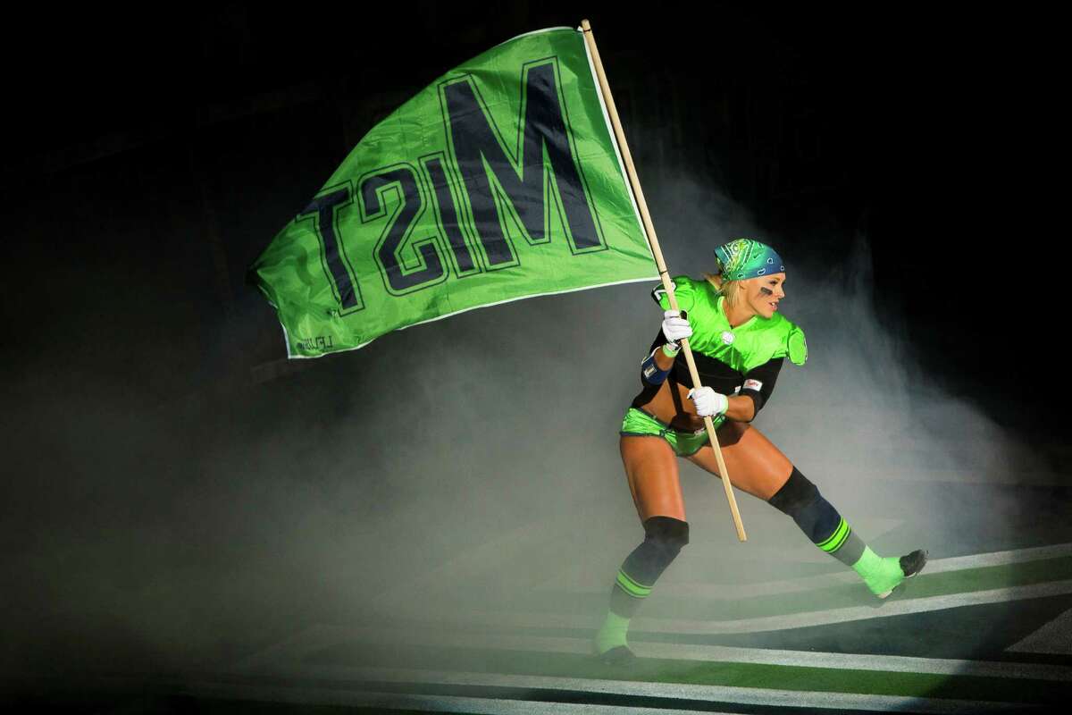 File:Training of Seattle Mist Lingerie Football 0093.jpg - Wikipedia