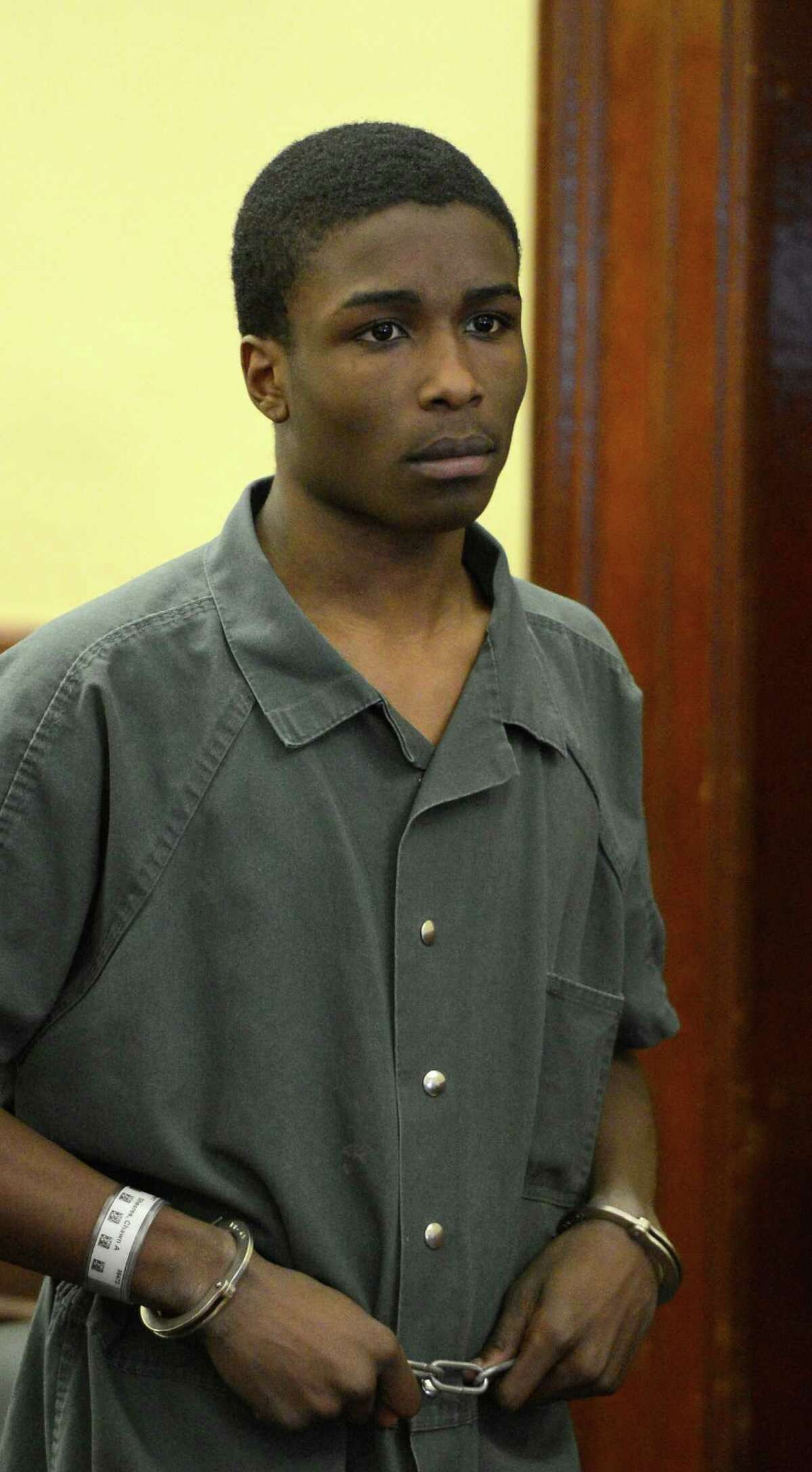 Chawn A. Sheares, 16, appears for his arraignment on murder and robbery charges in Rensselaer County Court March 18, 2013 in Troy, N.Y. (Skip Dickstein/Times Union)