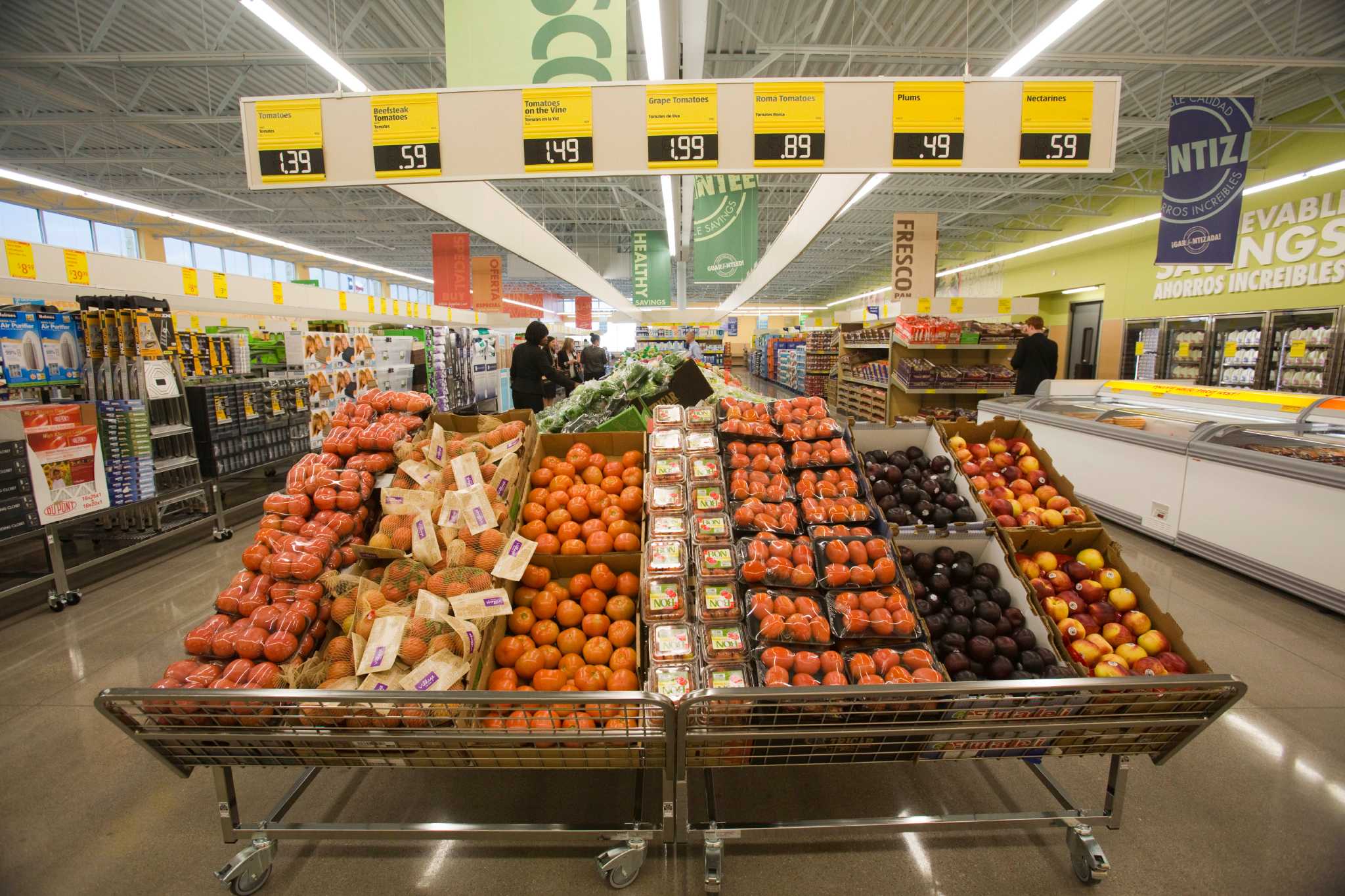 new-aldi-supermarket-celebrates-grand-opening-in-vineland