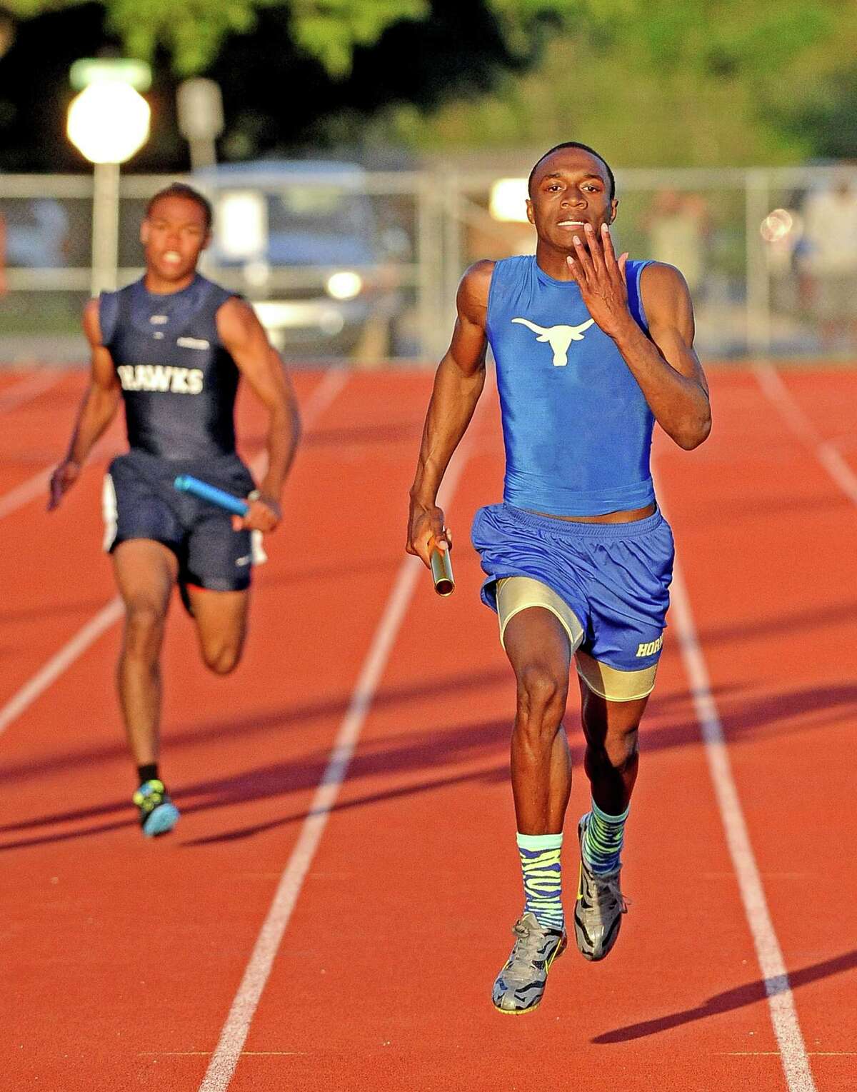 WO-S boys, H-F girls win 21-3A track and field titles