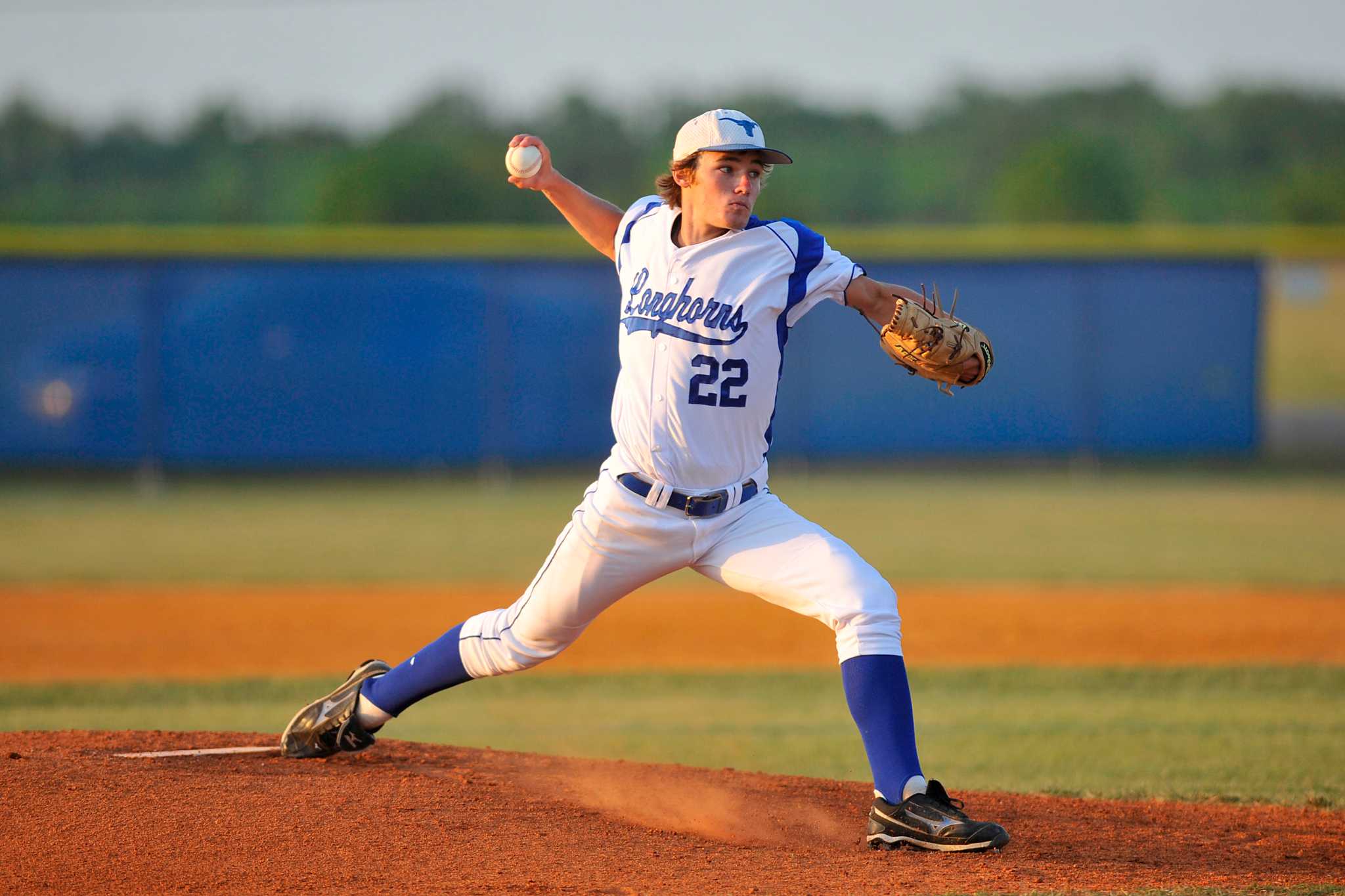 h-f-baseball-coach-to-retire