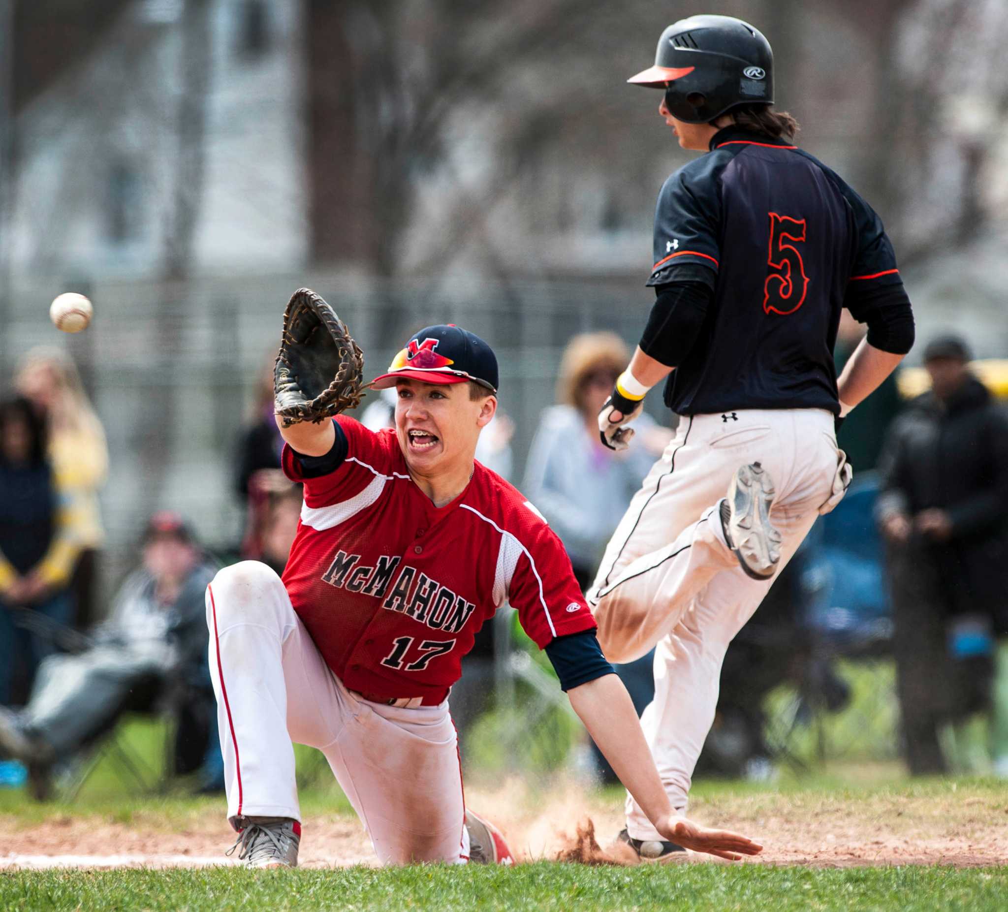 Stamford's rally falls short against McMahon