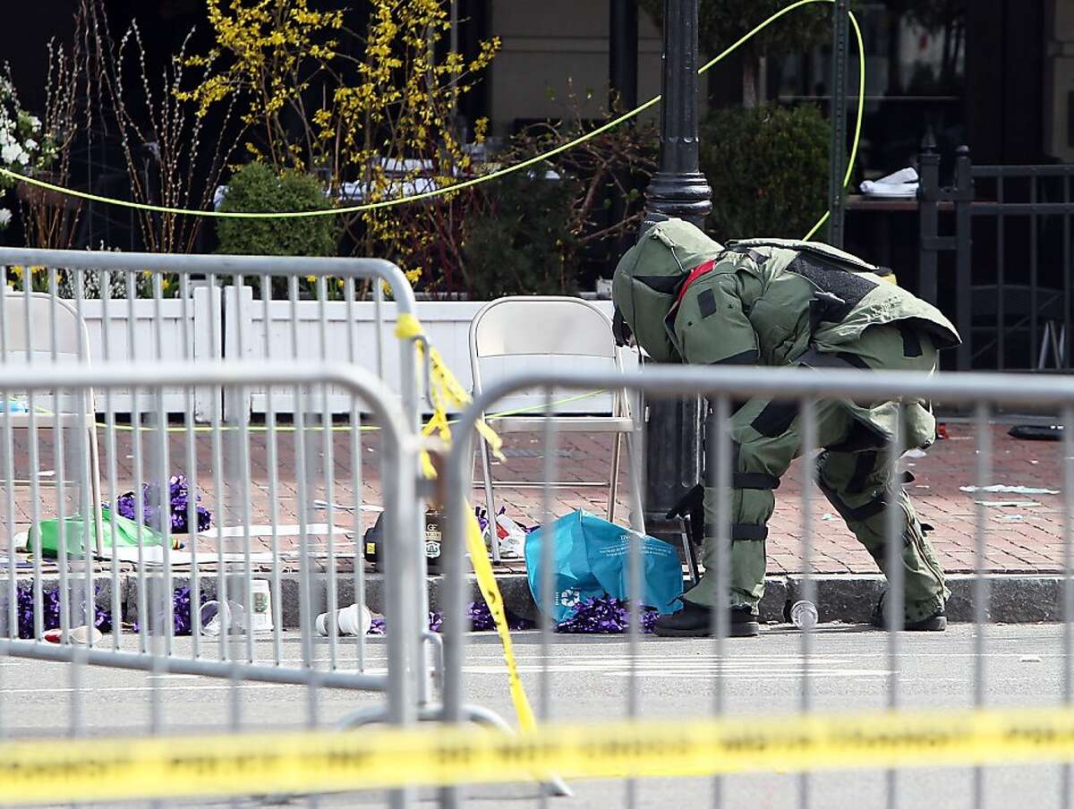 2 Killed As 2 Bombs Explode At Boston Marathon