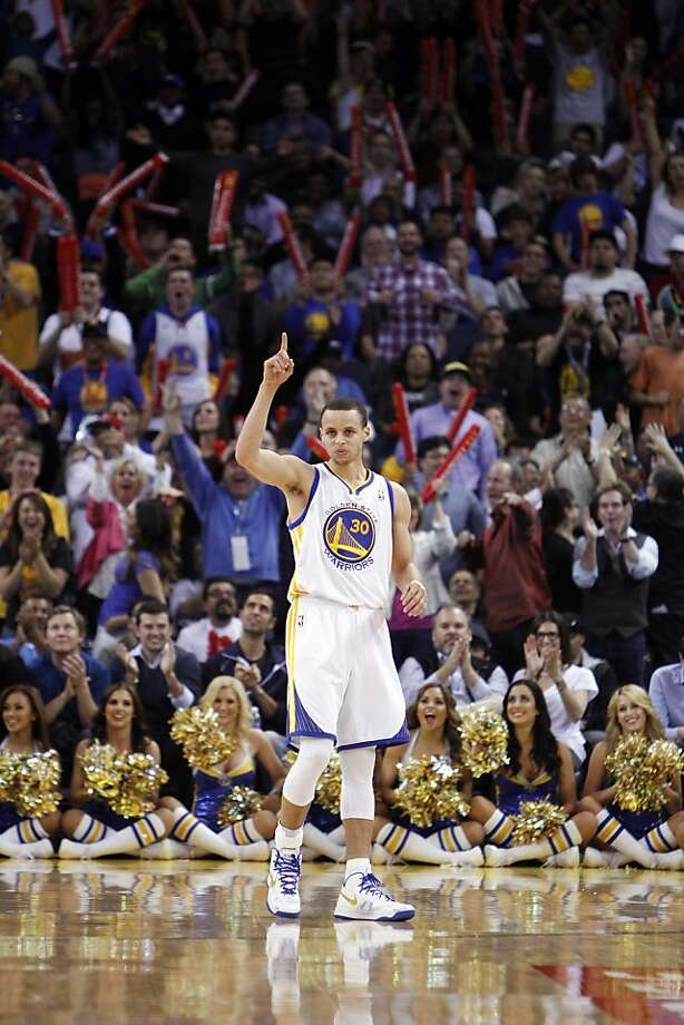 Curry comes up big in victory over Spurs - SFGate
