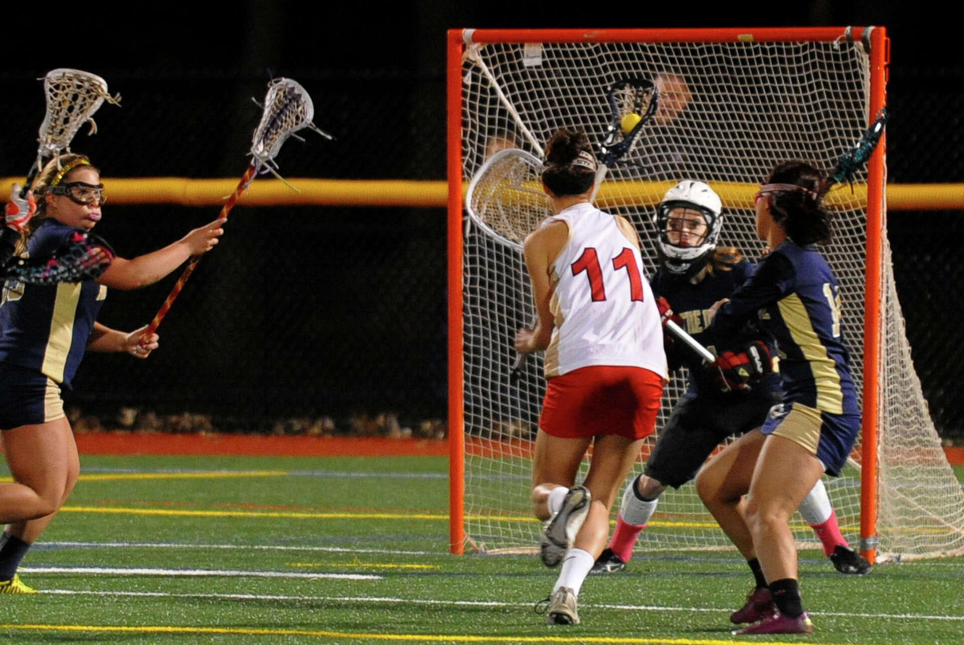 Tuesdays high school roundup: Trumbull softball scores in final at-bat to  edge Westhill