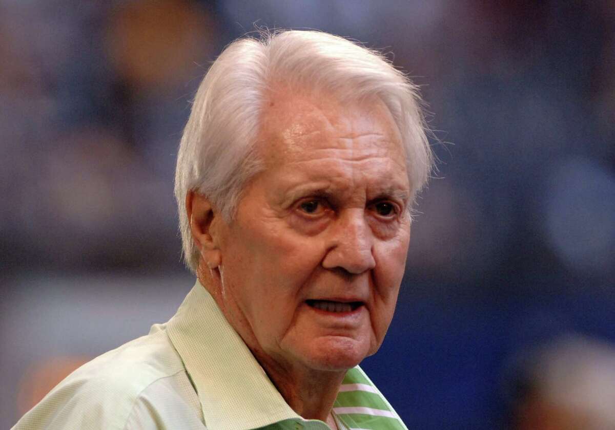FILE - April 16: According to reports NFL broadcaster Pat Summerall has died at the age of 82. Dallas Cowboys great Pat Summerall on the sidelines during a Monday Night Football game September 19, 2005 in Irving, Texas. The Washington Skins defeated the Cowboys 14 - 13. (Photo by Al Messerschmidt/Getty Images)