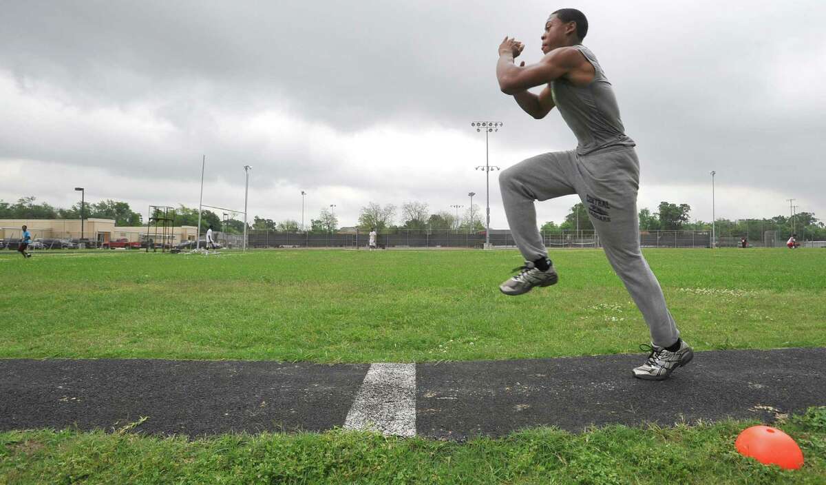 Triple jumpers bring varying styles, strengths to event