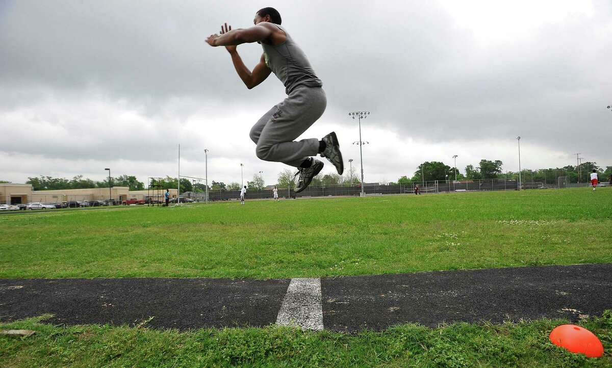 Triple jumpers bring varying styles, strengths to event