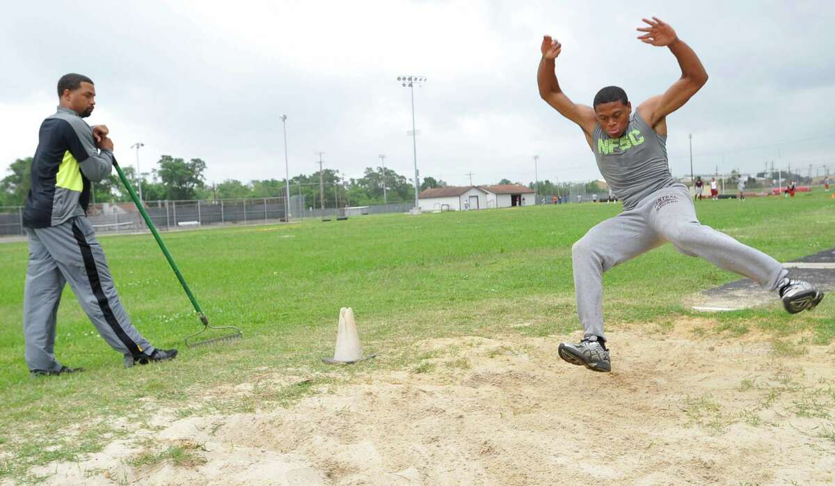 Triple jumpers bring varying styles, strengths to event