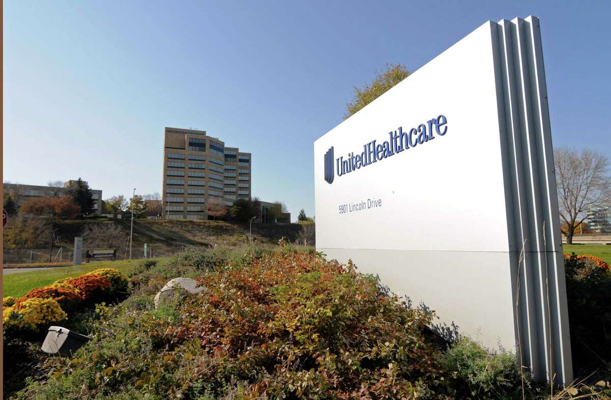 UnitedHealth Group: Stephen J. Hemsley, CEO and president, reportedly earns a total (stock gains + salary) over $100 million a year, making him the most highly compensated CEO in the United States, according to therichest.org.