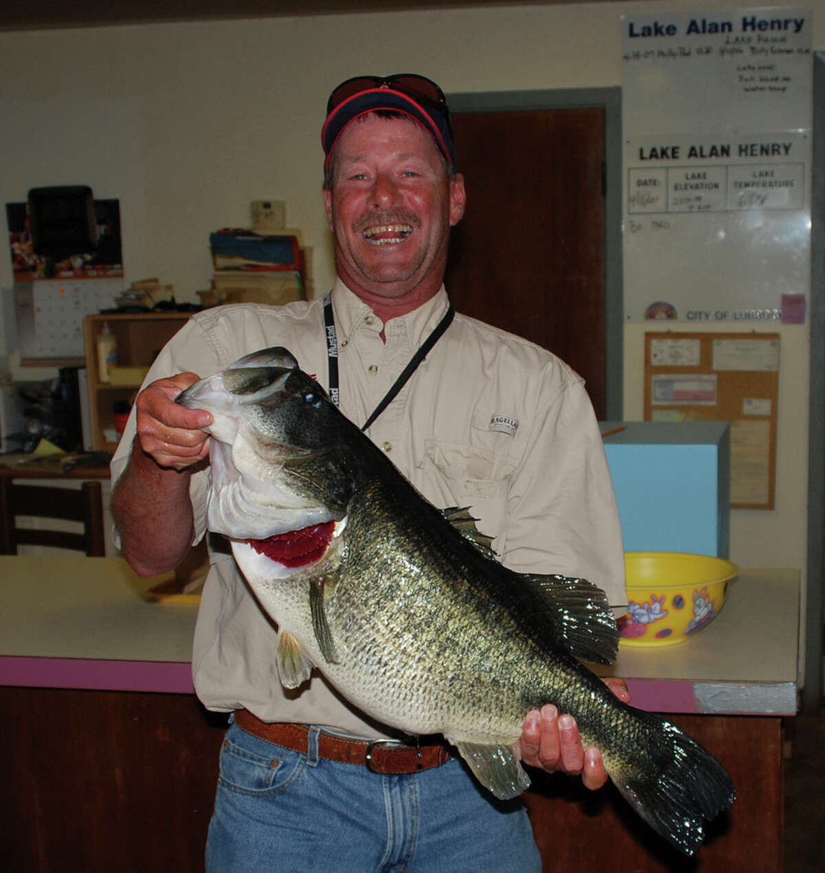 >>>Click through to see the best-but-little-known spots for anglers in West Texas Alan Henry Reservoir: “(This is) where anglers can find Alabama spotted bass. The Garza County lake also happens to be the number one largemouth bass lake in the Amarillo district, having produced more than 27 Toyota ShareLunker Legacy Class largemouth bass over 13 pounds and many other reported double-digit bass since its impoundment. The Sam Wahl Recreation Area has an excellent dock and fishing pier facilities along with primitive campsites and places to park self-contained RV’s.”