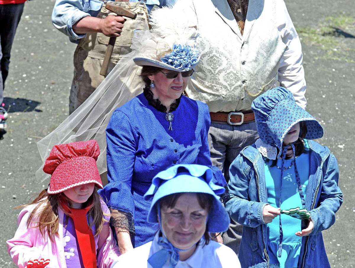 Spindletop goes back to the past with Cowboy Ruckus