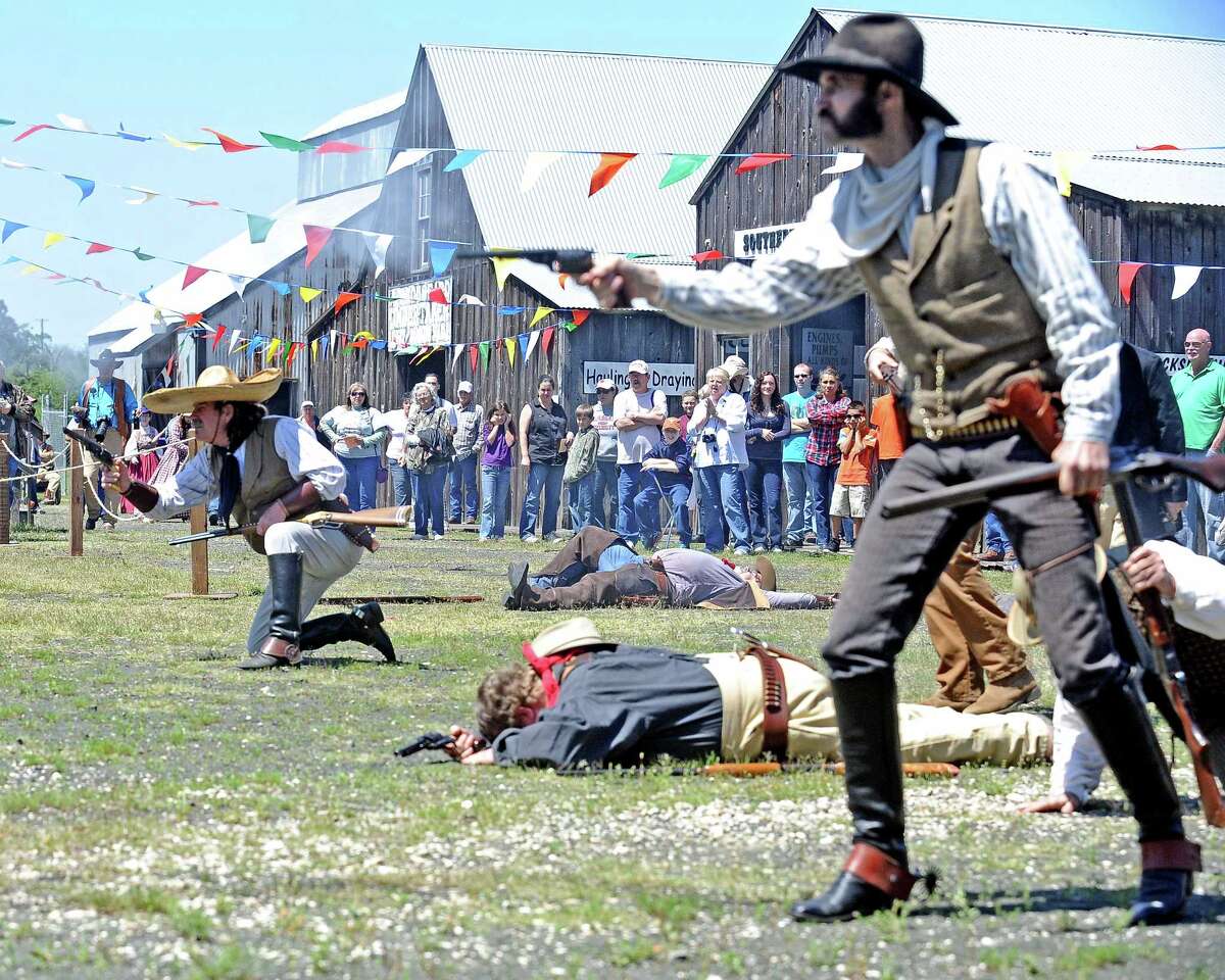 Spindletop goes back to the past with Cowboy Ruckus