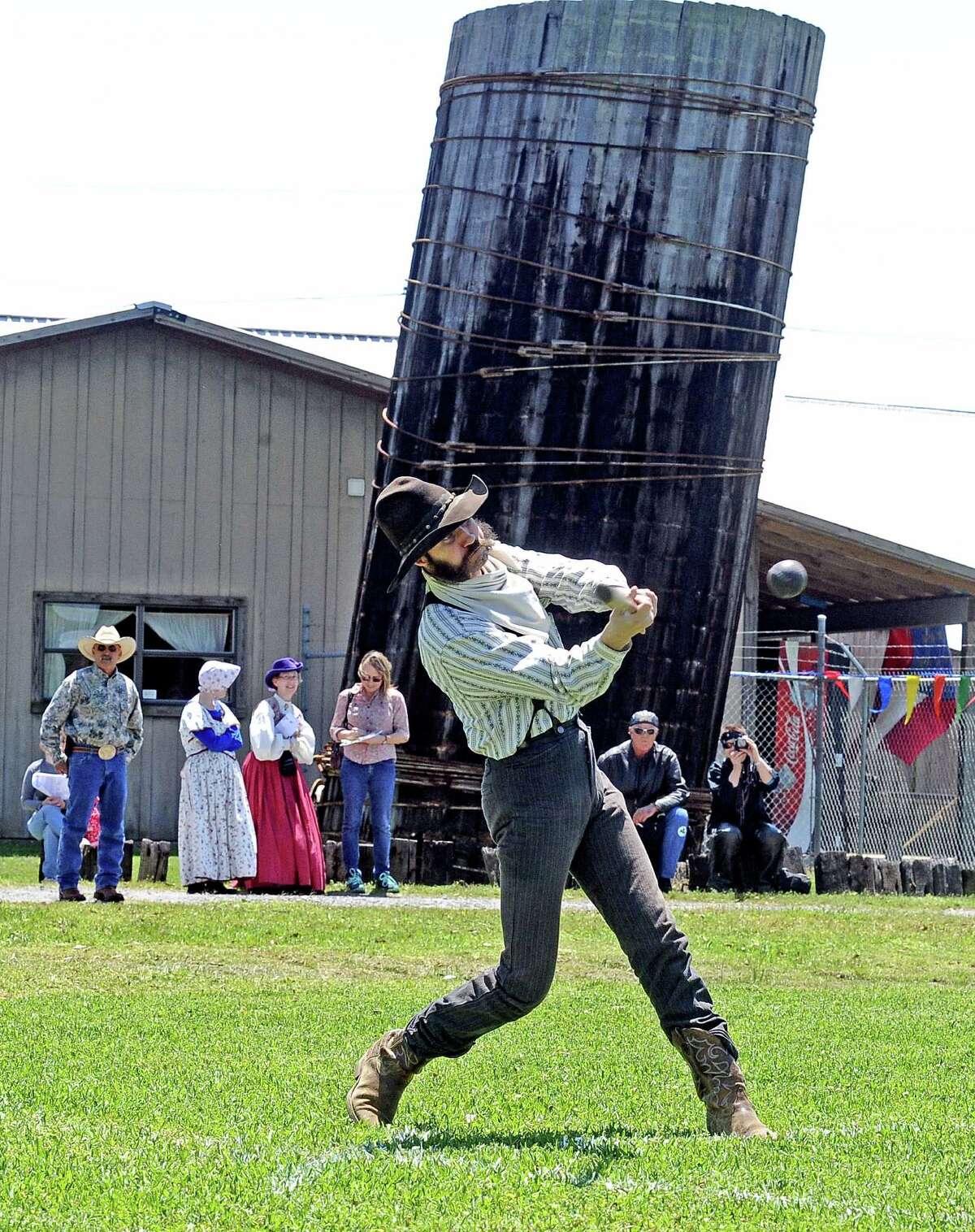 Spindletop goes back to the past with Cowboy Ruckus