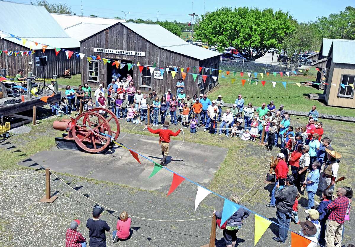 Spindletop goes back to the past with Cowboy Ruckus