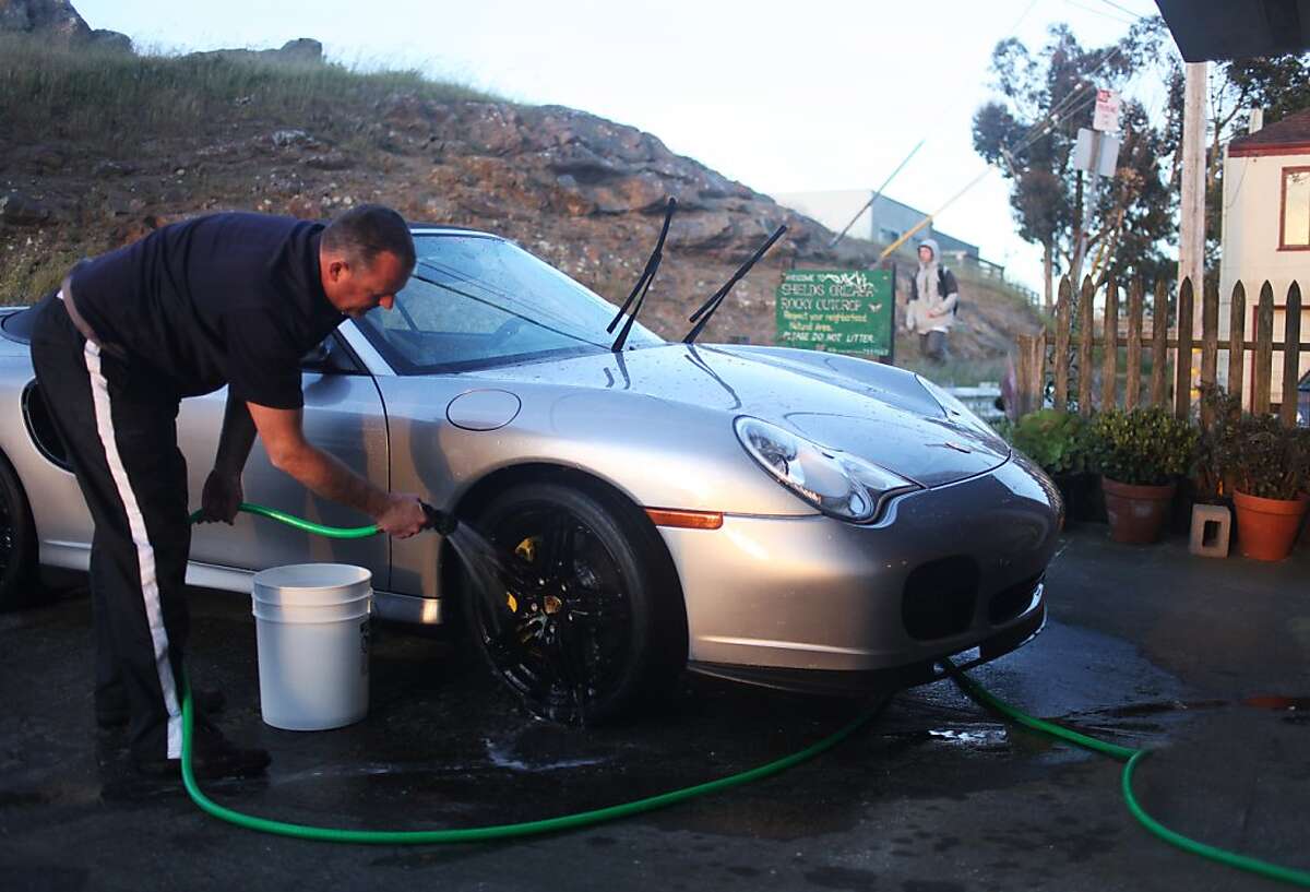 Merced Heights an imperfect Eden