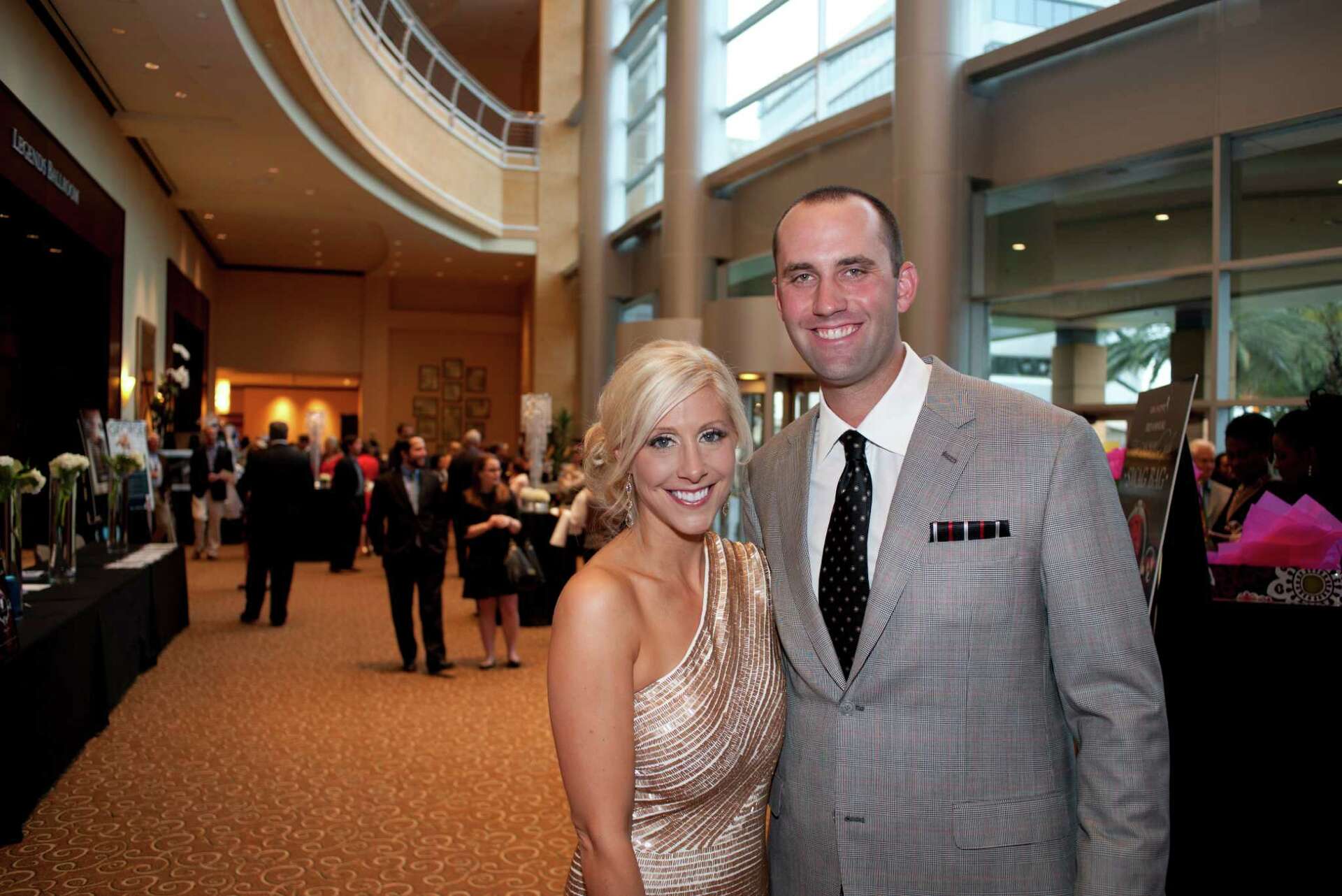 Schaubs score a touchdown for Gr8 Hope, image size:1920x1282