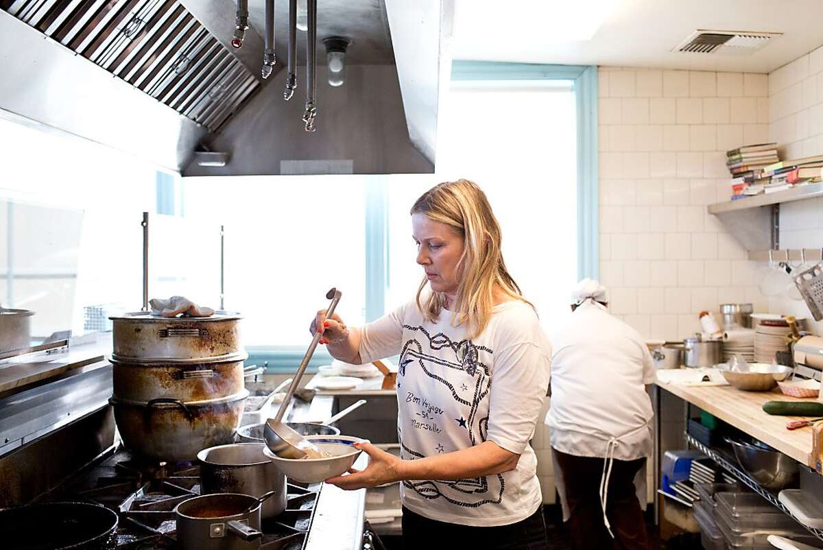 Boyes Hot Springs' water draws visitors