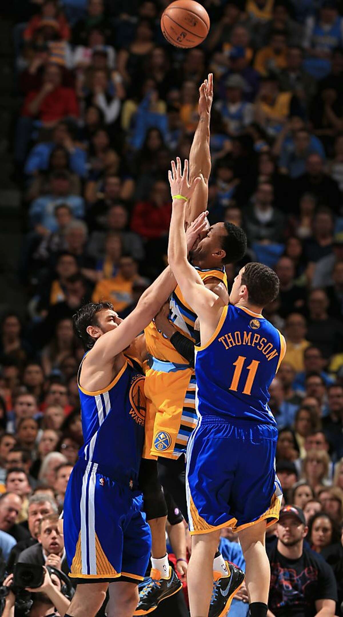 Warriors On Target, Win 131-117 At Denver