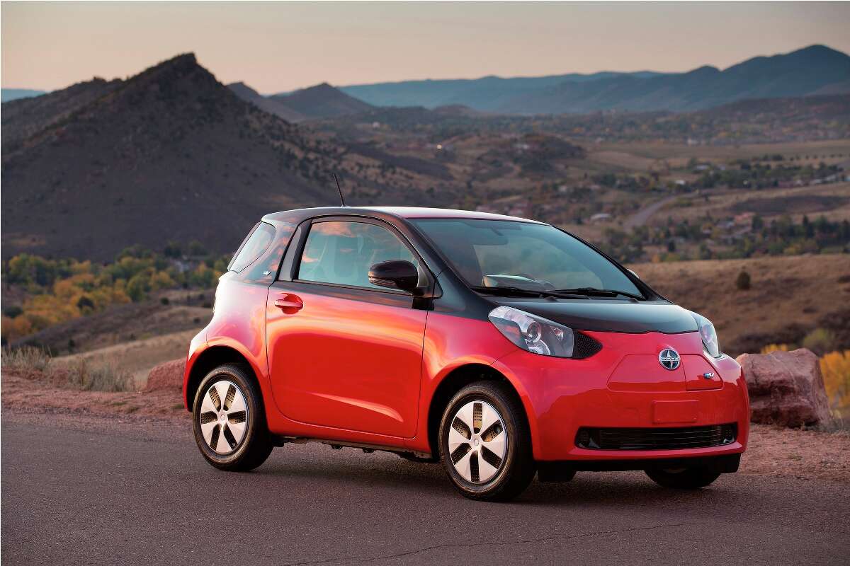 most-fuel-efficient-cars-in-america-2013