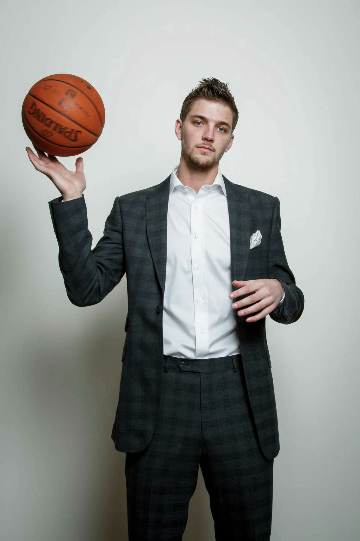 Playoff Style: Getting Dressed with Chandler Parsons