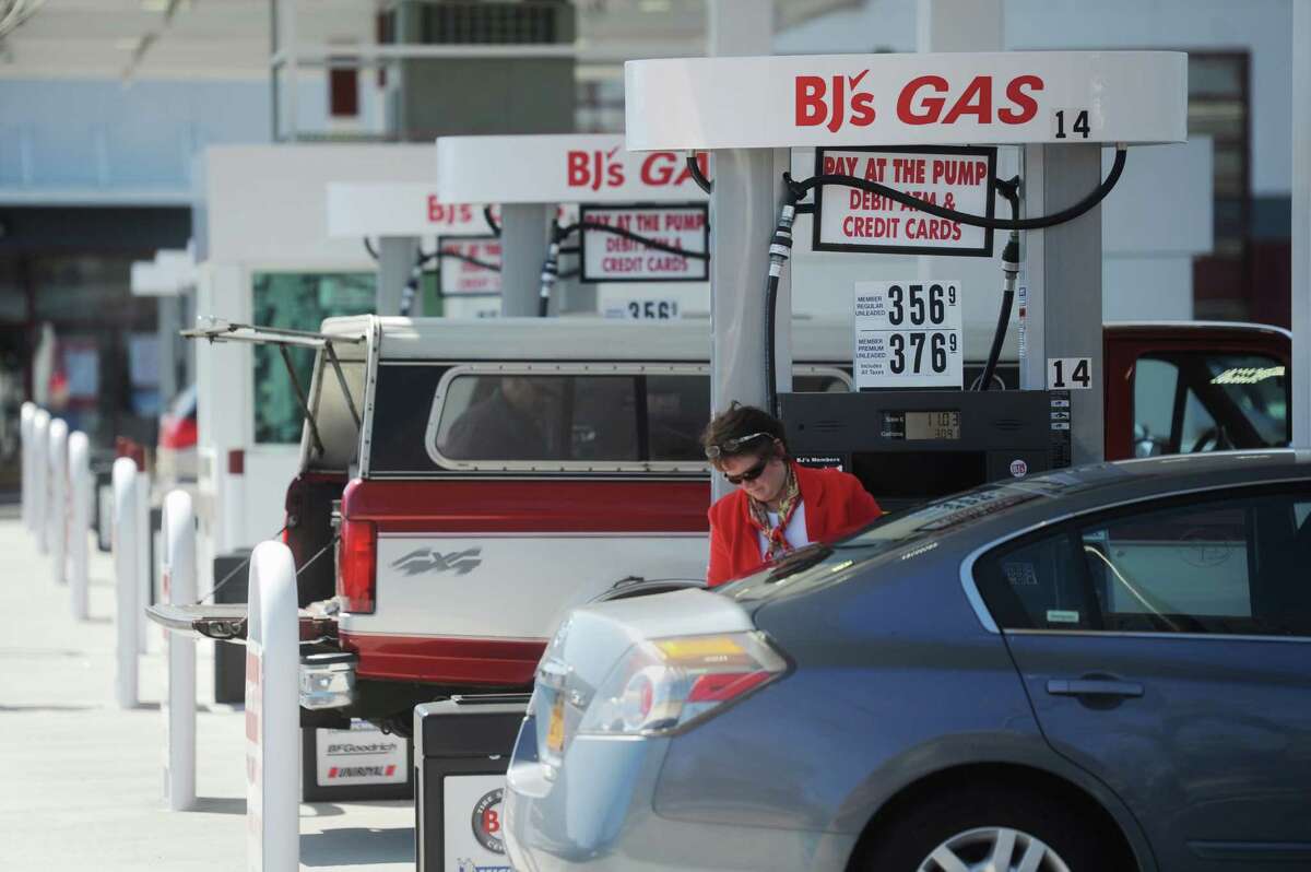 BJ's gas station to open with a sale