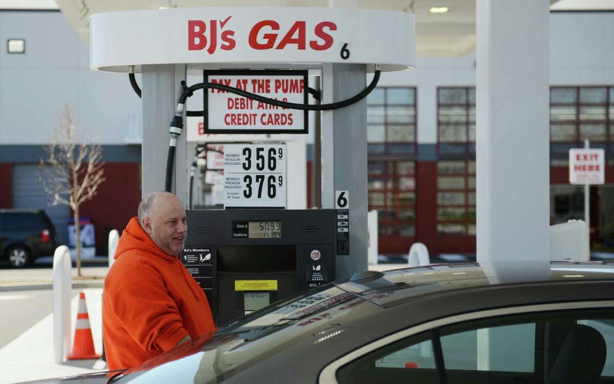 BJ's gas station to open with a sale