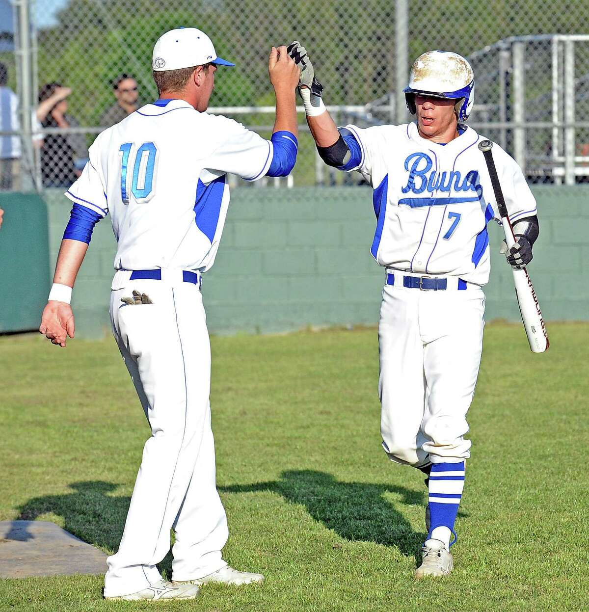 Orangefield clinches playoffs with win at Buna