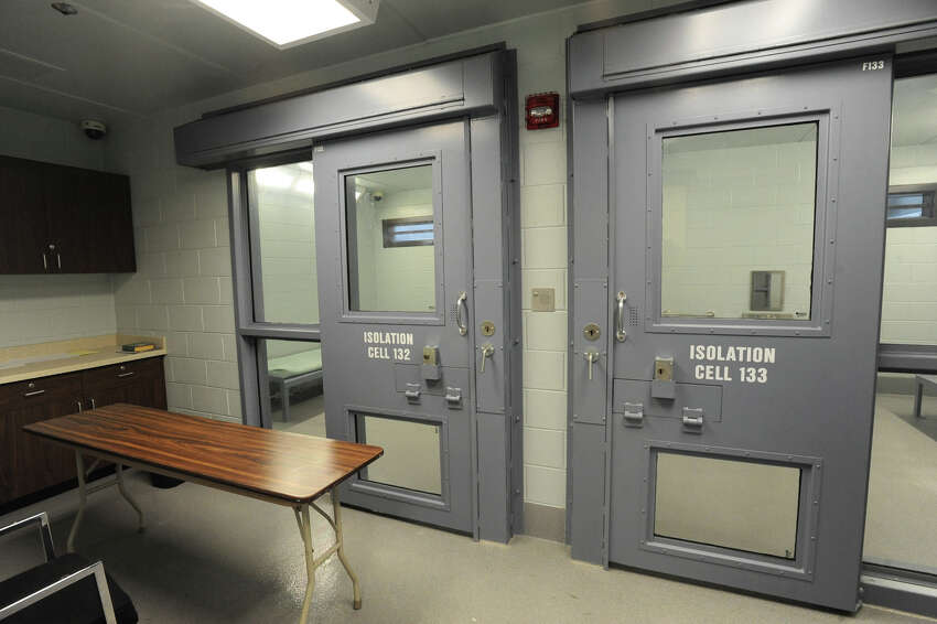 Harassed jail officer wins 2M judgment