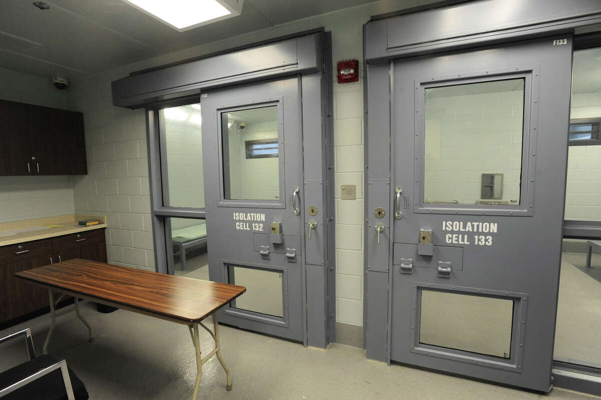 Harassed jail officer wins 2M judgment