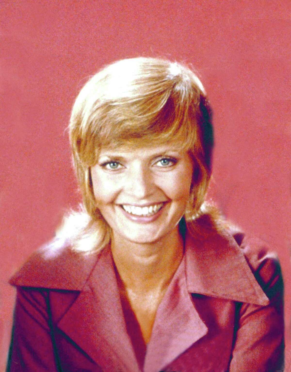 Beloved Brady Bunch Star Ann B Davis Dies 