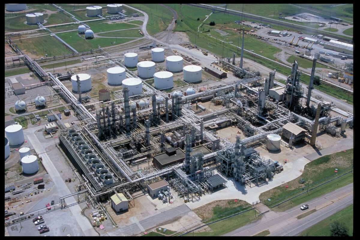 U.S. shale gives Phillips 66 another boost