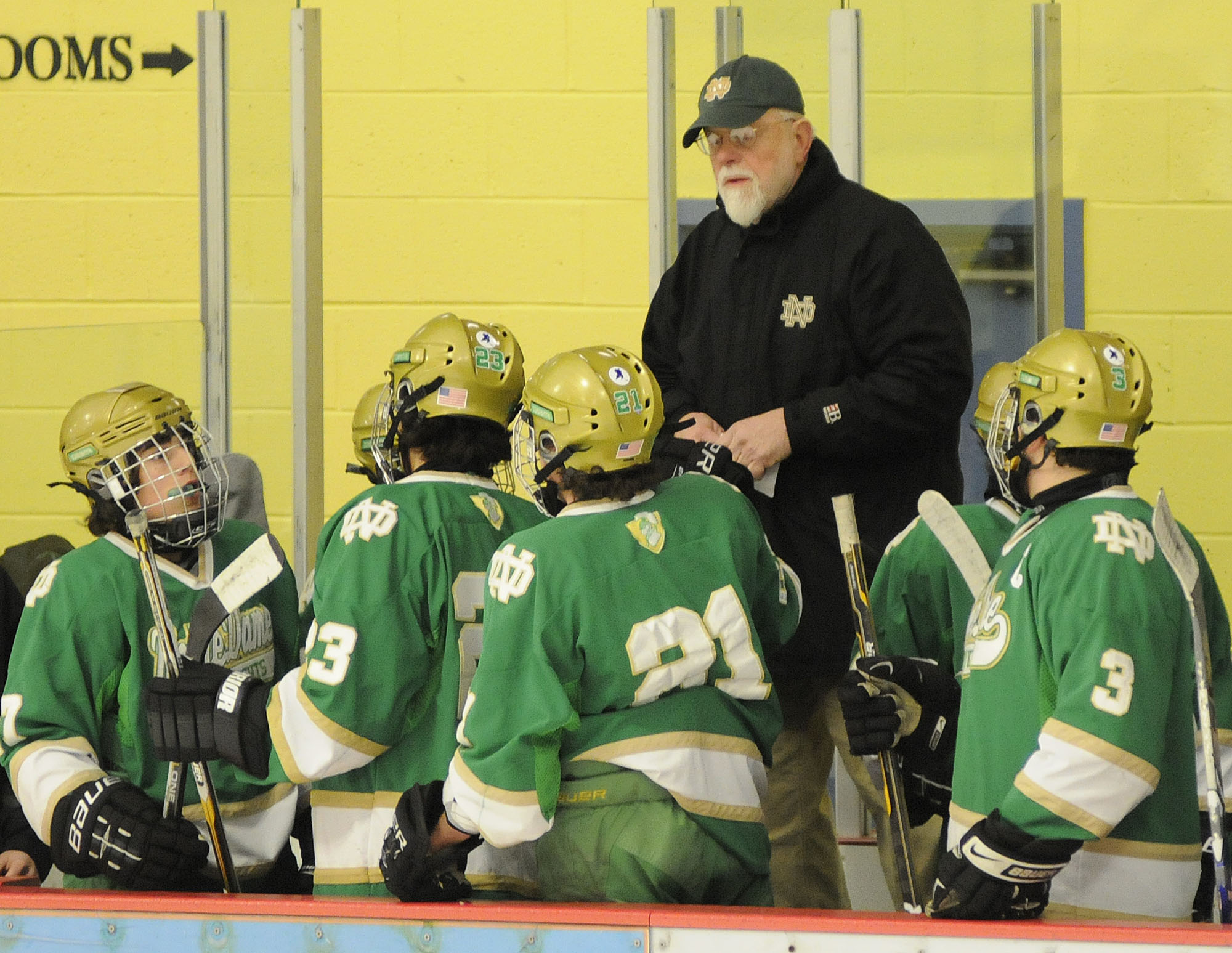 Notre Dame-WH hockey coach Gerosa retires